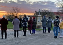 Głuszyna. Nabożeństwa majowe przy kapliczkach się sprawdziły
