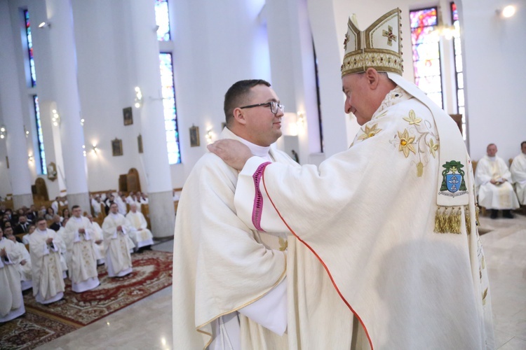 Tarnów. Święcenia kapłańskie 2021