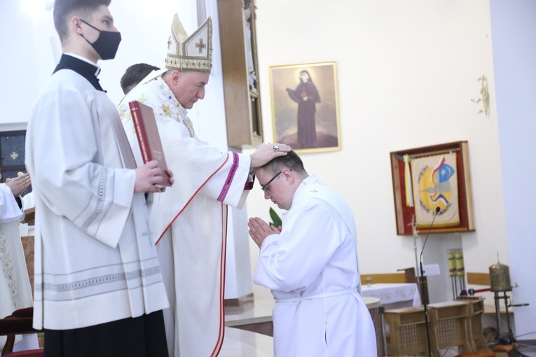 Tarnów. Święcenia kapłańskie 2021
