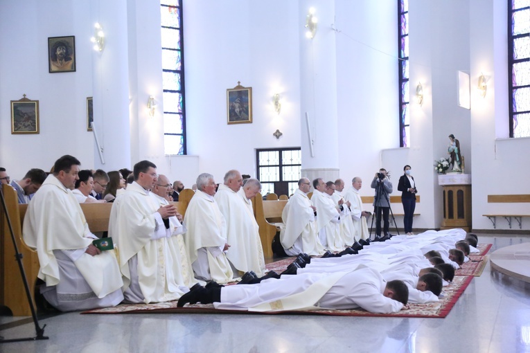 Tarnów. Święcenia kapłańskie 2021