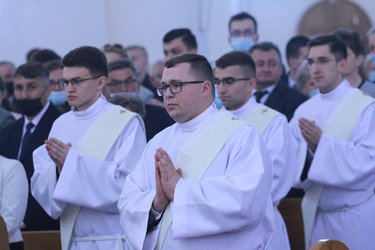 Tarnów. Święcenia kapłańskie 2021