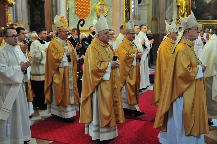 Święcenia kapłańskie w archikatedrze lubelskiej