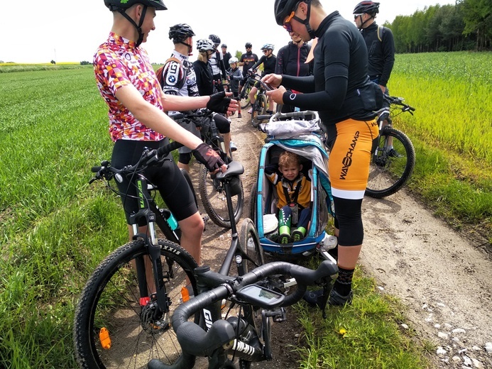 Rowerami z Barcic na Jasną Górę