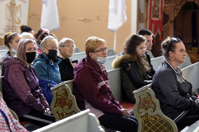 Pielgrzymka do Sulistrowiczek - cz. 1