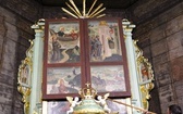 Nowy wystrój prezbiterium kościoła św. Barbary w Mikuszowicach Krakowskich