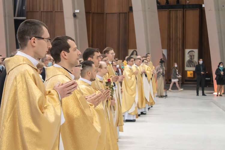 Święcenia kapłańskie w Świątyni Opatrzności Bożej