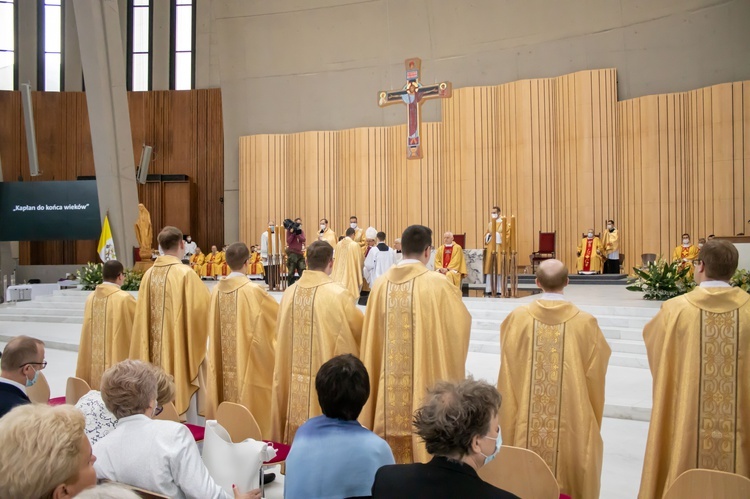 Święcenia kapłańskie w Świątyni Opatrzności Bożej