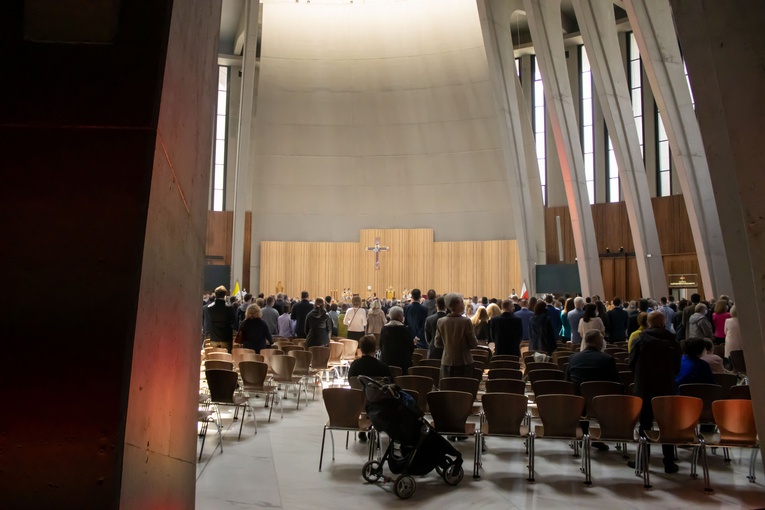 Święcenia kapłańskie w Świątyni Opatrzności Bożej