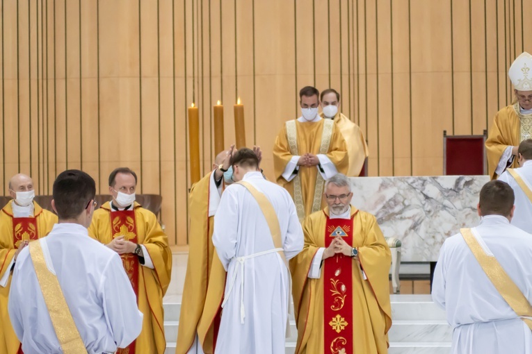 Święcenia kapłańskie w Świątyni Opatrzności Bożej