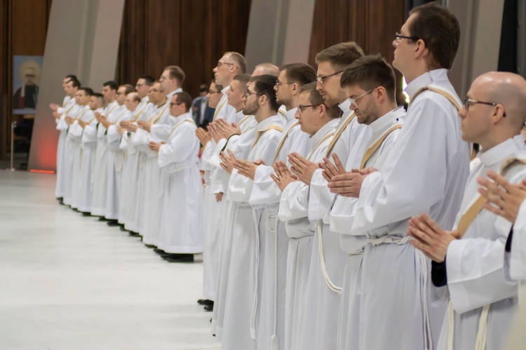 Święcenia kapłańskie w Świątyni Opatrzności Bożej