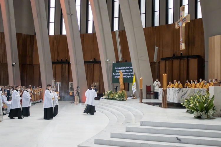 Święcenia kapłańskie w Świątyni Opatrzności Bożej