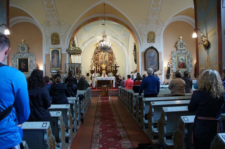 Pielgrzymka do Sulistrowiczek - cz. 2