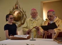 Krzyż Misyjny dla Agnieszki Nowak - przed wyjazdem do Kamerunu