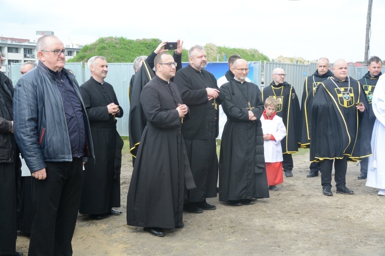 Kamień węgielny kościoła św. Jana Pawła II w Opolu