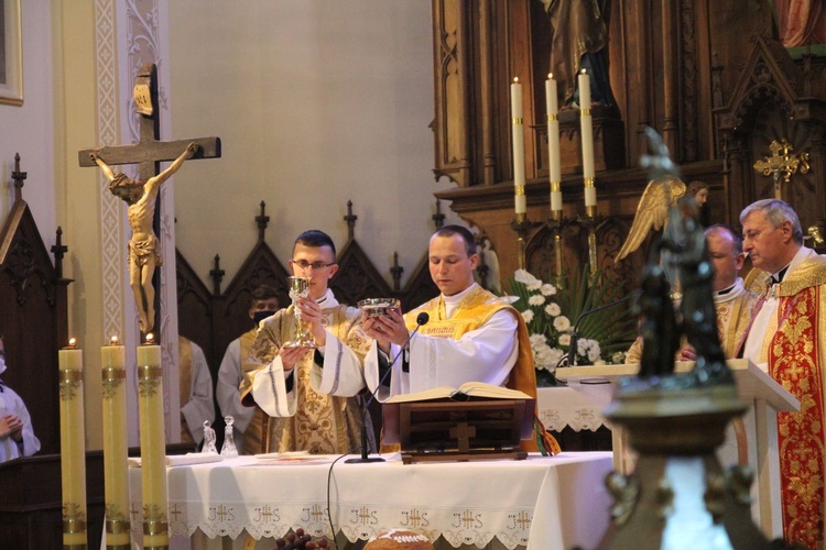 Prymicyjna Msza św. ks. Wojciecha Kamińskiego w Dankowicach