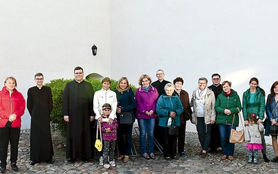 ▲	Seminarzyści proszą o modlitewne wsparcie, ale także odwdzięczają się tym samym.