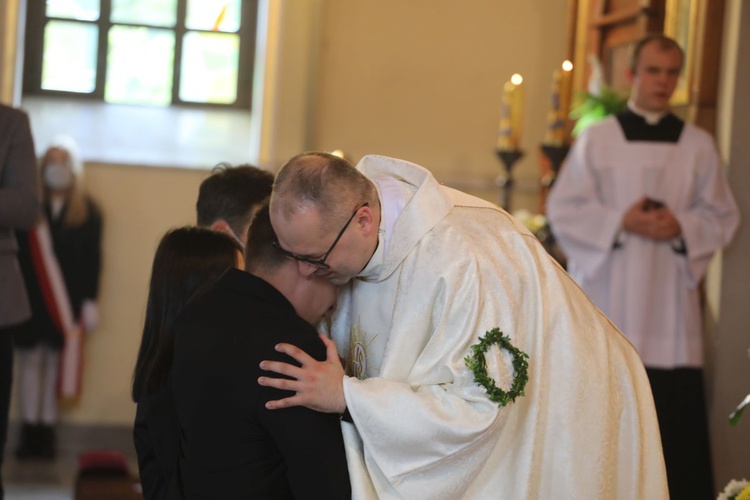 Prymicyjna Msza św. ks. Pawła Stawarczyka w Marklowicach Górnych