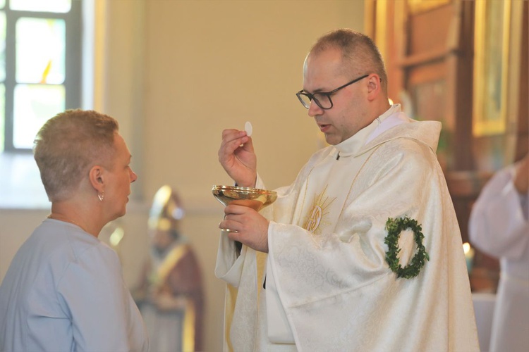 Prymicyjna Msza św. ks. Pawła Stawarczyka w Marklowicach Górnych