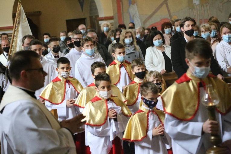 Sztandar AK w Zbylitowskiej Górze