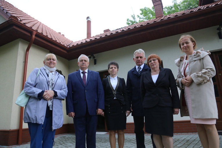 Sztandar AK w Zbylitowskiej Górze