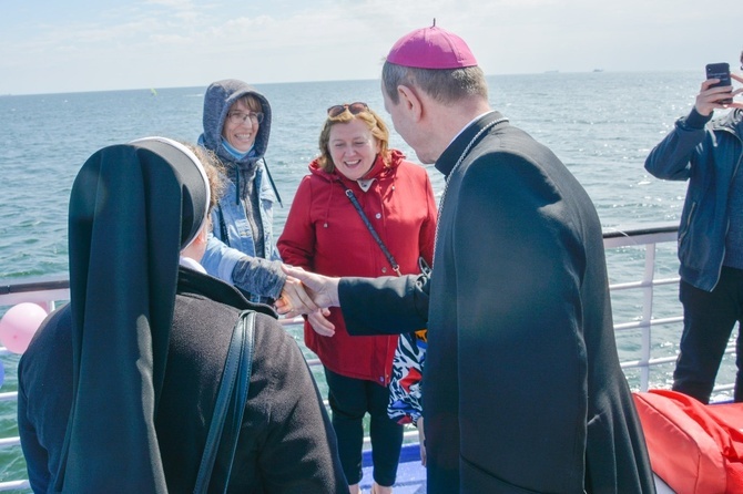 Rejs po Zatoce Gdańskiej z racji Dnia Dziecka