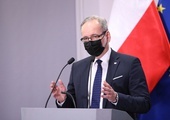 Rząd luzuje obostrzenia