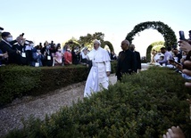 Papież Franciszek pozdrawia Lednicę