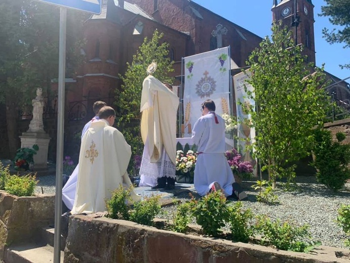 Boże Ciało w Nowej Rudzie Słupcu