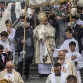 Tarnobrzeg. Uroczystość Ciała i Krwi Pańskiej