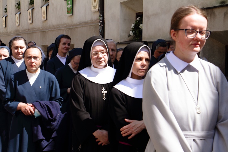 Boże Ciało 2021. Procesja z Wawelu na Rynek Główny