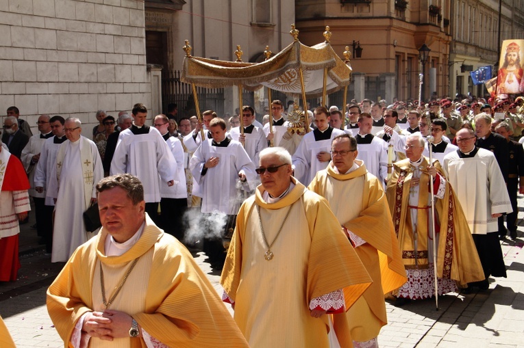 Abp Jędraszewski: Miejcie odwagę wierzyć!