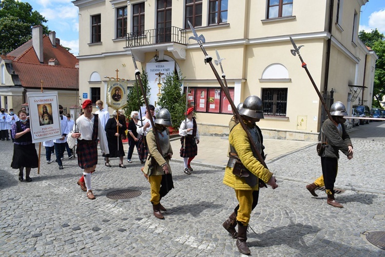 Sandomierz. Uroczystość Bożego Ciała w katedrze