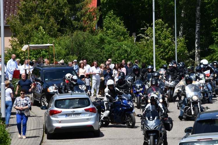 Zmotoryzowana procesja Bożego Ciała w Połczynie-Zdroju