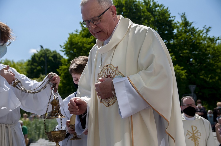 Procesja Bożego Ciała w Kołobrzegu, cz. 3