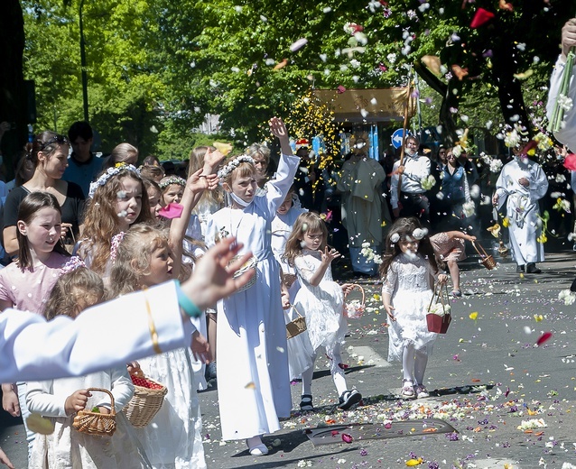 Procesja Bożego Ciała w Kołobrzegu, cz. 3