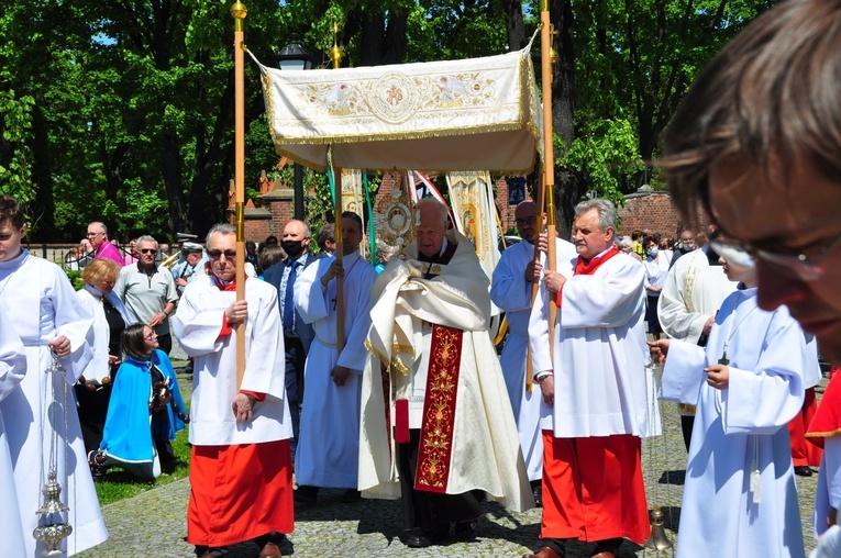 W Bielawie liturgii przewodniczył bp Ignacy Dec.