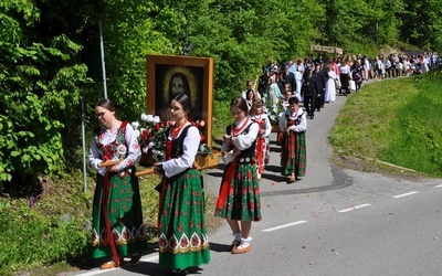 Glisne. Chrystus szedł przez wioskę