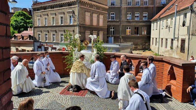 Boże Ciało u Aniołów Stróżów w Wałbrzychu