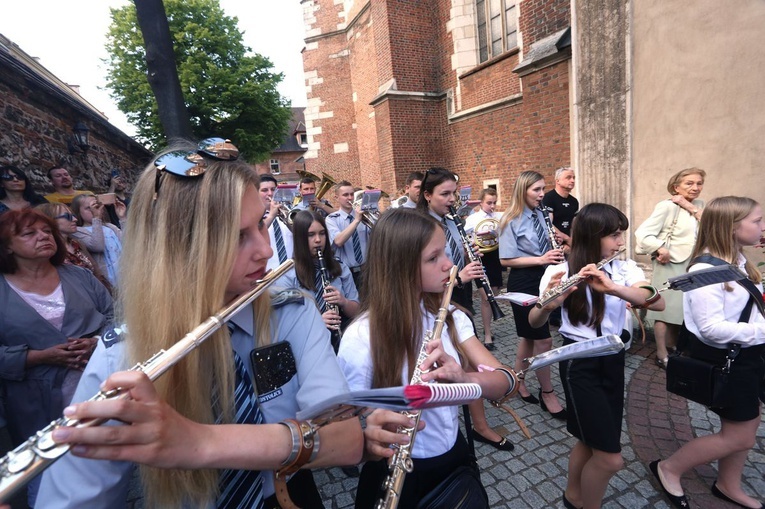 Procesja eucharystyczna w parafii Bożego Ciała w Krakowie 2021