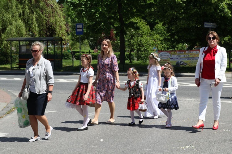 Uroczystość Bożego Ciała w parafii konkatedralnej w Żywcu - 2021