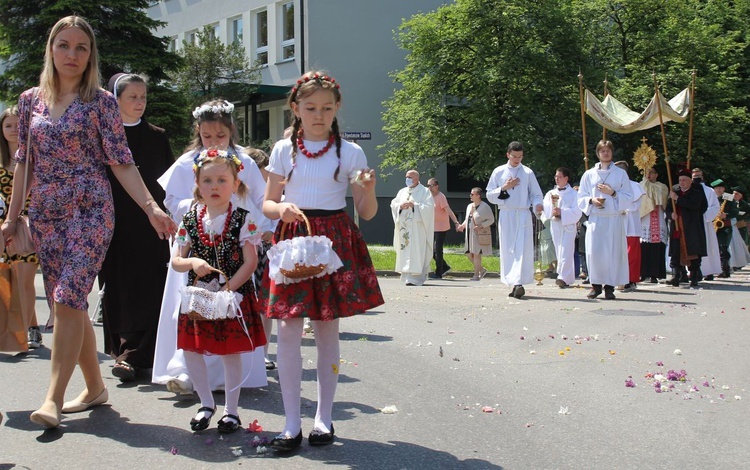 Uroczystość Bożego Ciała w parafii konkatedralnej w Żywcu - 2021