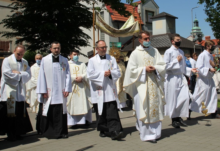 Uroczystość Bożego Ciała w parafii konkatedralnej w Żywcu - 2021