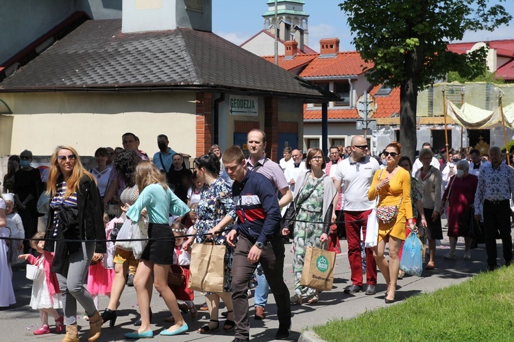 Uroczystość Bożego Ciała w parafii konkatedralnej w Żywcu - 2021