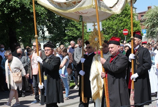 Uroczystość Bożego Ciała w parafii konkatedralnej w Żywcu - 2021