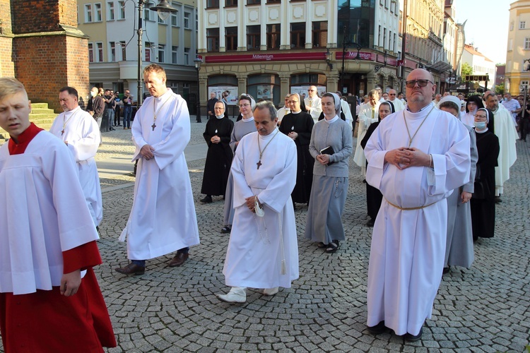 Przepiękna procesja