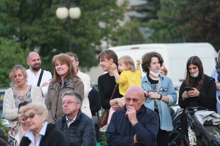 Koncert uwielbienia w Dębicy