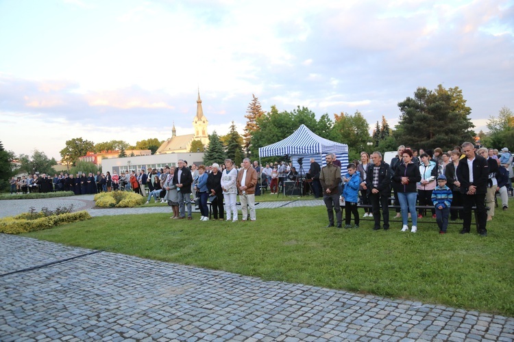 Koncert uwielbienia w Dębicy