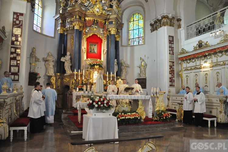 Z Paradyża do Rokitna o powołania