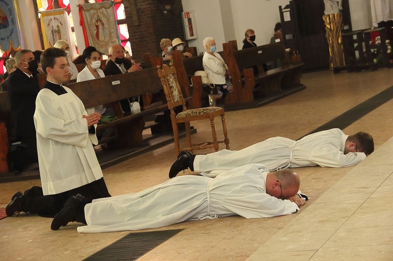 Święcenia diakonatu w Koszalinie cz. 1