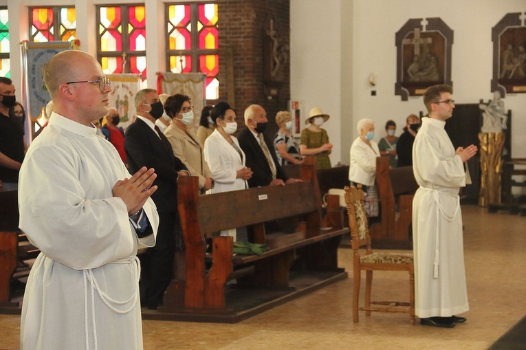 Święcenia diakonatu w Koszalinie cz. 1